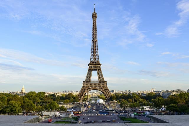 Marvel at the world’s most recognized monument — the Eiffel Tower. Enjoy breathtaking views of the “City of Lights” from its 2nd level and capture timeless memories of Parisian elegance.