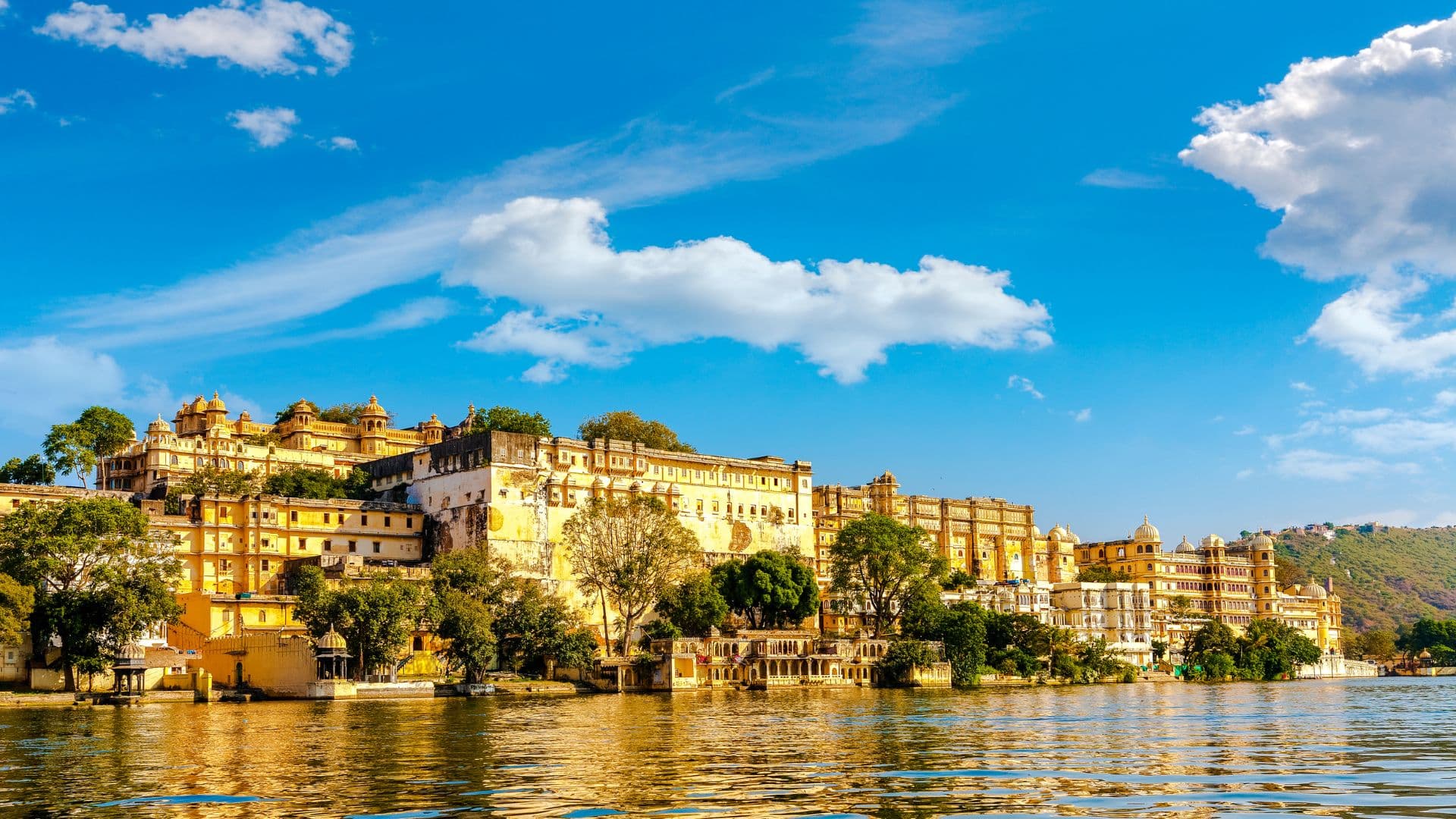 Explore the Vibrant Festivities of Rajasthan