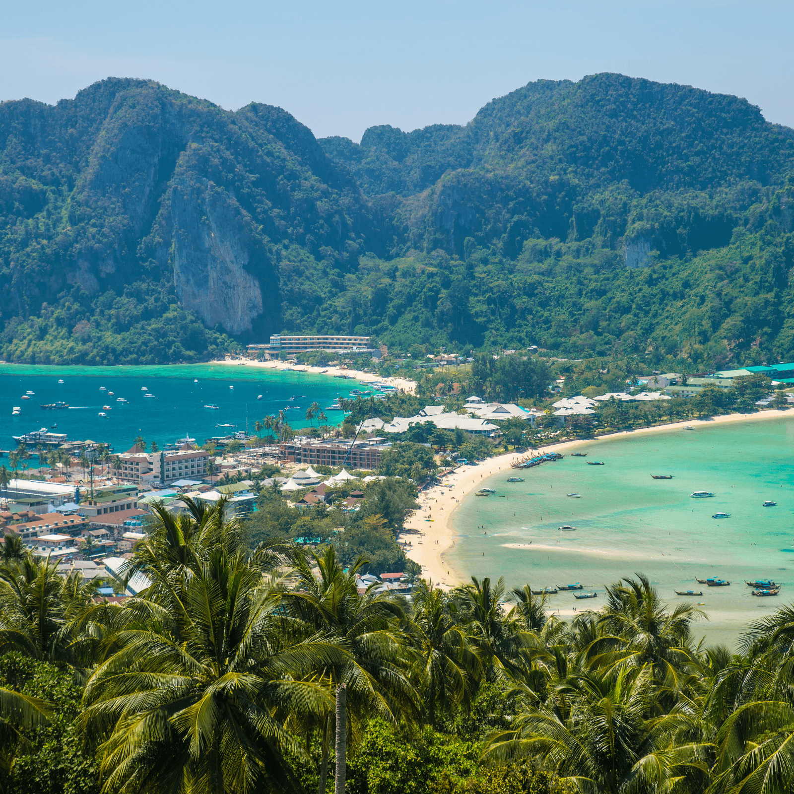 The Krabi 4 Island Tour is a breathtaking experience, taking you to some of the most picturesque spots in Thailand. From the famous Chicken Island to the beautiful Phi Phi Islands, prepare for a day full of exploration and stunning scenery.